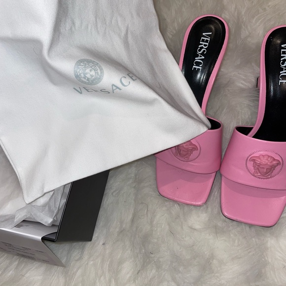 Versace pink heel - Picture 7 of 7